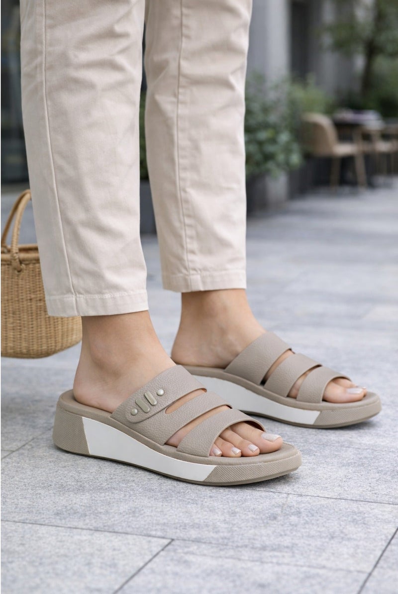 SD.Felano Women’s Flat Comfort Sandals | Soft Cushioned Footbed | Lightweight Everyday Sandals | Easy Slip-On Design | Supportive Sole For Daily Wear | Casual Walking Sandals For Women - Image 3